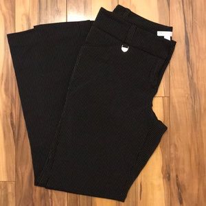 EUC - NY&C Black with white pinstripes trouser